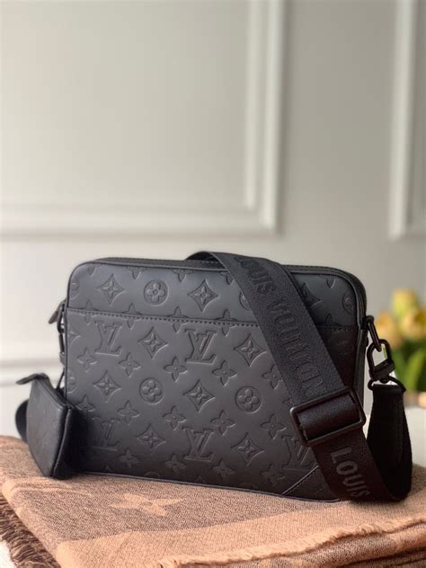 louis vuitton messenger bag date code|louis vuitton messenger bags price.